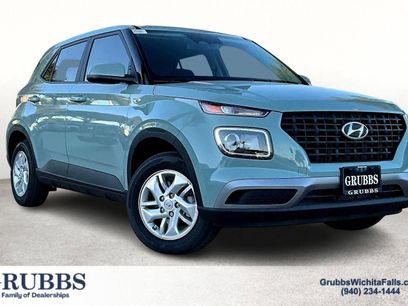 New 2025 Hyundai Venue SE