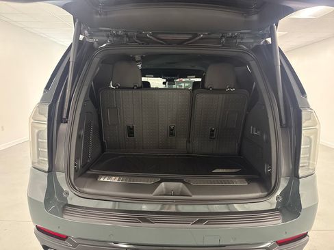 New 2026 Chevrolet Tahoe RST w/ Comfort Package AWD/4WD image 8