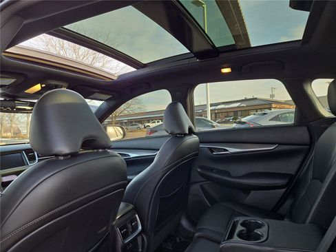 Used 2022 INFINITI QX50 Luxe w/ Appearance Package image 24