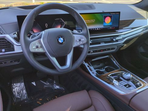 Used 2026 BMW X7 xDrive40i image 29
