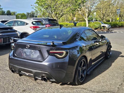 Used 2019 Toyota 86 RWD image 3