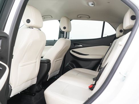 Used 2024 Buick Encore GX Preferred FWD image 17