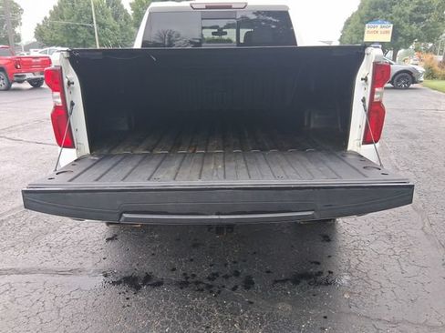Used 2019 Chevrolet Silverado 1500 RST AWD/4WD image 5