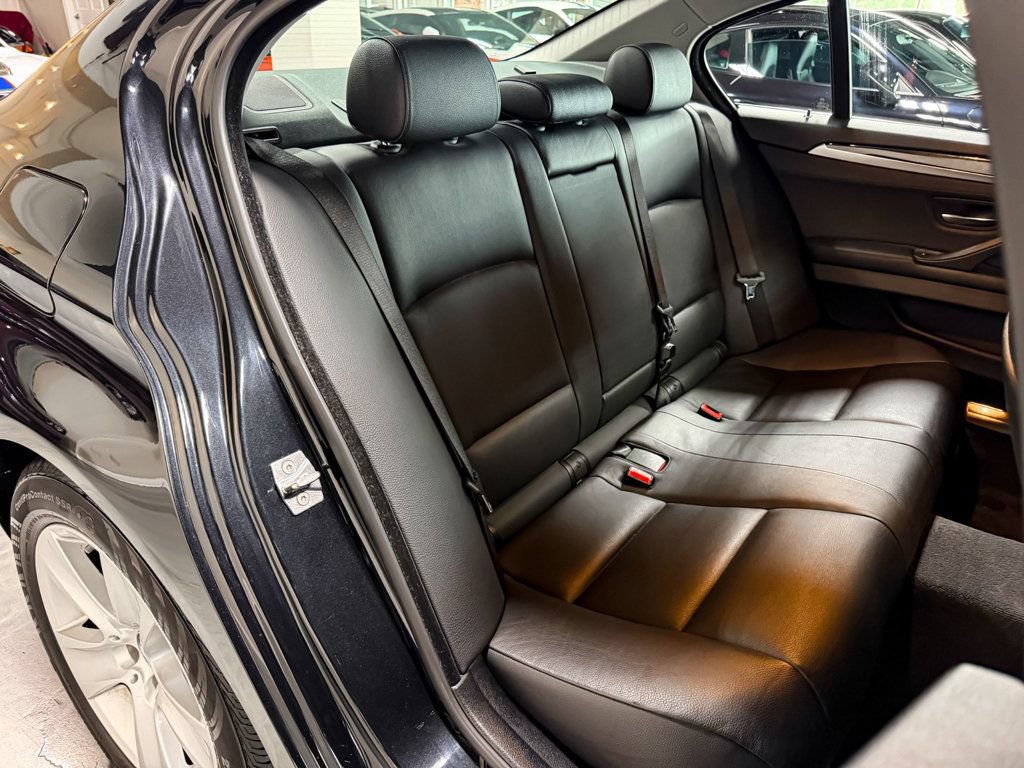 Used 2012 BMW 528i xDrive Sedan AWD/4WD image 42