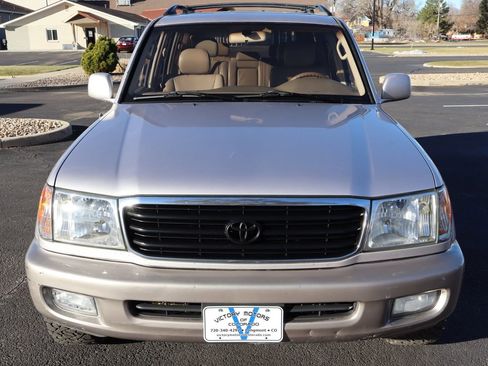 Used 1999 Toyota Land Cruiser image 12