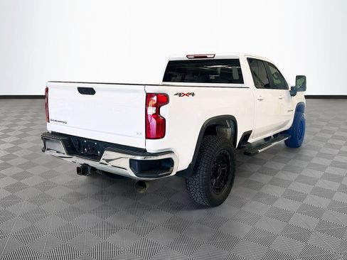 Used 2025 Chevrolet Silverado 2500 LT w/ Convenience Package AWD/4WD image 7