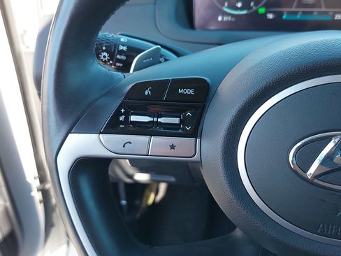 Used 2023 Hyundai Tucson Limited image 17