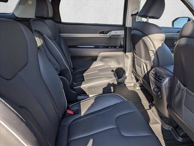 Certified 2024 Hyundai Palisade SEL w/ Premium Package FWD image 30