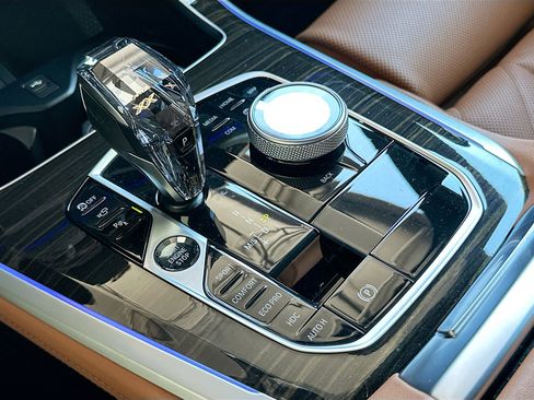 Certified 2023 BMW X5 xDrive40i w/ M Sport Package image 17