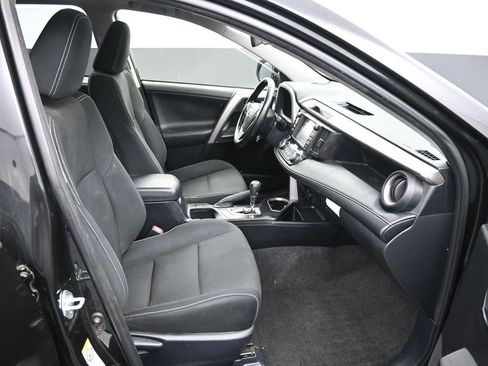 Certified 2018 Toyota RAV4 XLE w/ Convenience Package image 24