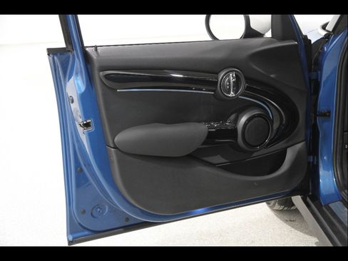 Certified 2024 MINI Cooper S FWD image 4