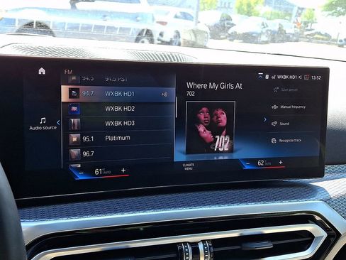 Used 2024 BMW 430i xDrive Convertible w/ M Sport Package AWD/4WD image 7