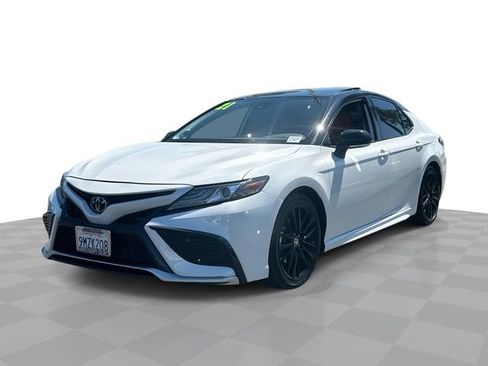 Used 2021 Toyota Camry XSE w/ Navigation Package image 1
