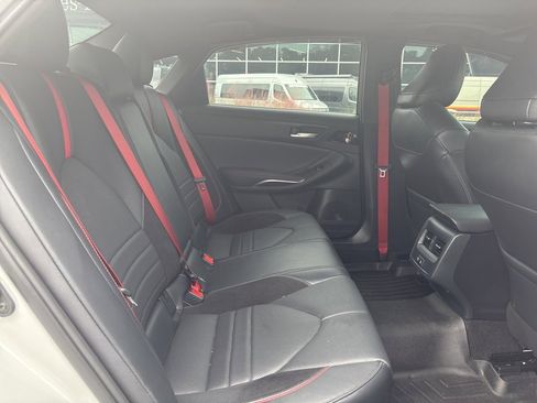 Used 2021 Toyota Avalon TRD image 19