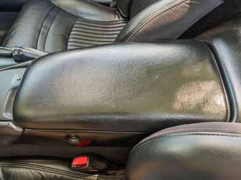 Used 2002 Chevrolet Corvette Convertible w/ Preferred Equipment Group2 image 28