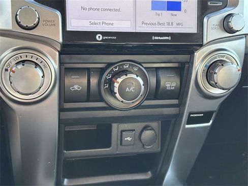 Used 2024 Toyota 4Runner SR5 image 11