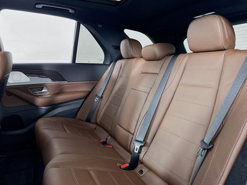 Certified 2025 Mercedes-Benz GLE 580 4MATIC image 8