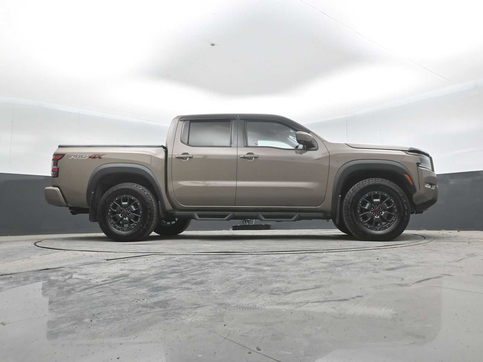 Used 2023 Nissan Frontier PRO-4X w/ Pro-4X Premium Package AWD/4WD image 48