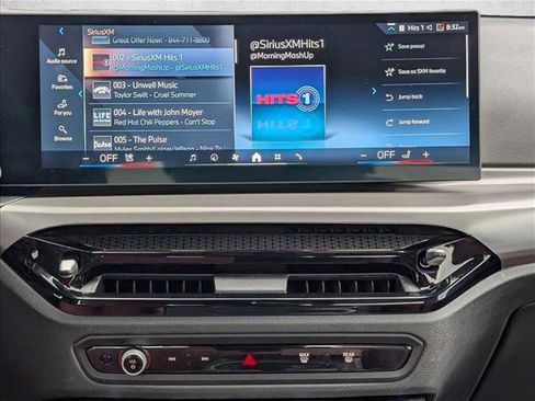 Certified 2025 BMW 330i Sedan w/ M Sport Package image 15