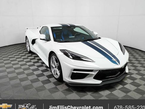 Used 2025 Chevrolet Corvette Stingray Premium Conv w/ Z51 Performance Package RWD image 1