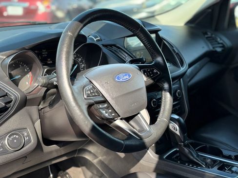 Used 2019 Ford Escape SEL FWD image 31