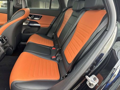 New 2026 Mercedes-Benz GLC 300 4MATIC image 7