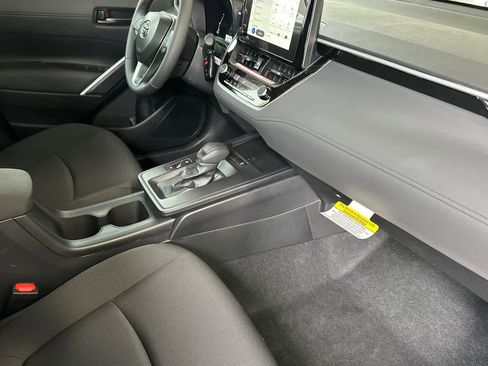New 2026 Toyota Corolla Cross LE AWD/4WD image 17