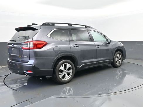 Used 2025 Subaru Ascent Premium image 23