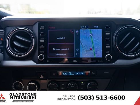 Used 2022 Toyota Tacoma TRD Off-Road w/ TRD Premium Off Road Package AWD/4WD image 15