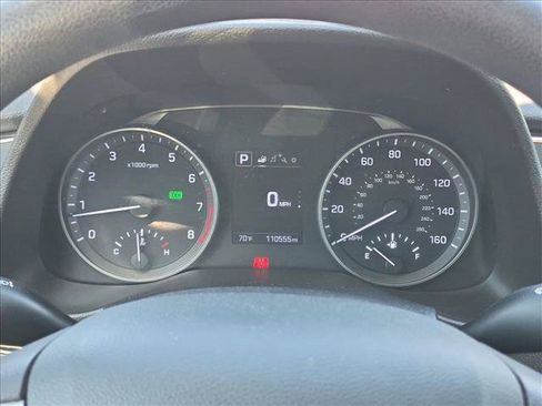 Used 2018 Hyundai Elantra SEL FWD image 11