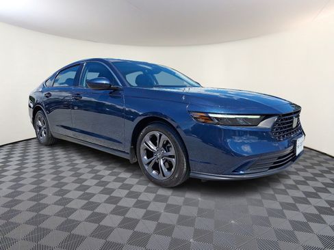 Used 2023 Honda Accord EX image 1