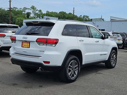 Certified 2021 Jeep Grand Cherokee Limited AWD/4WD image 7