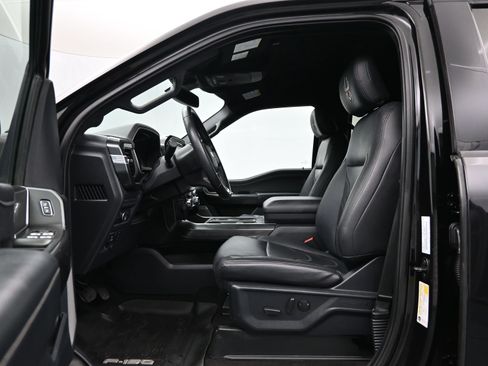 Used 2022 Ford F150 XLT w/ Equipment Group 302A High image 9