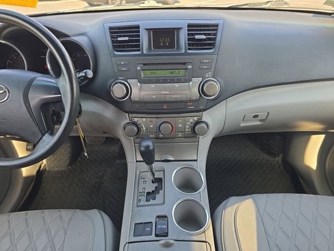 Used 2008 Toyota Highlander 2WD image 11