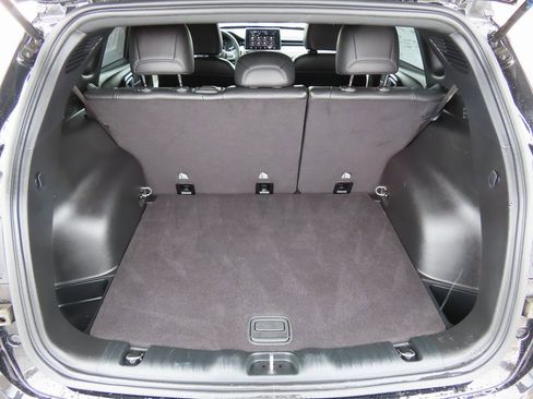 Certified 2023 Jeep Compass Limited image 15