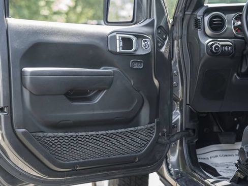 Used 2022 Jeep Wrangler Unlimited Sport AWD/4WD image 42