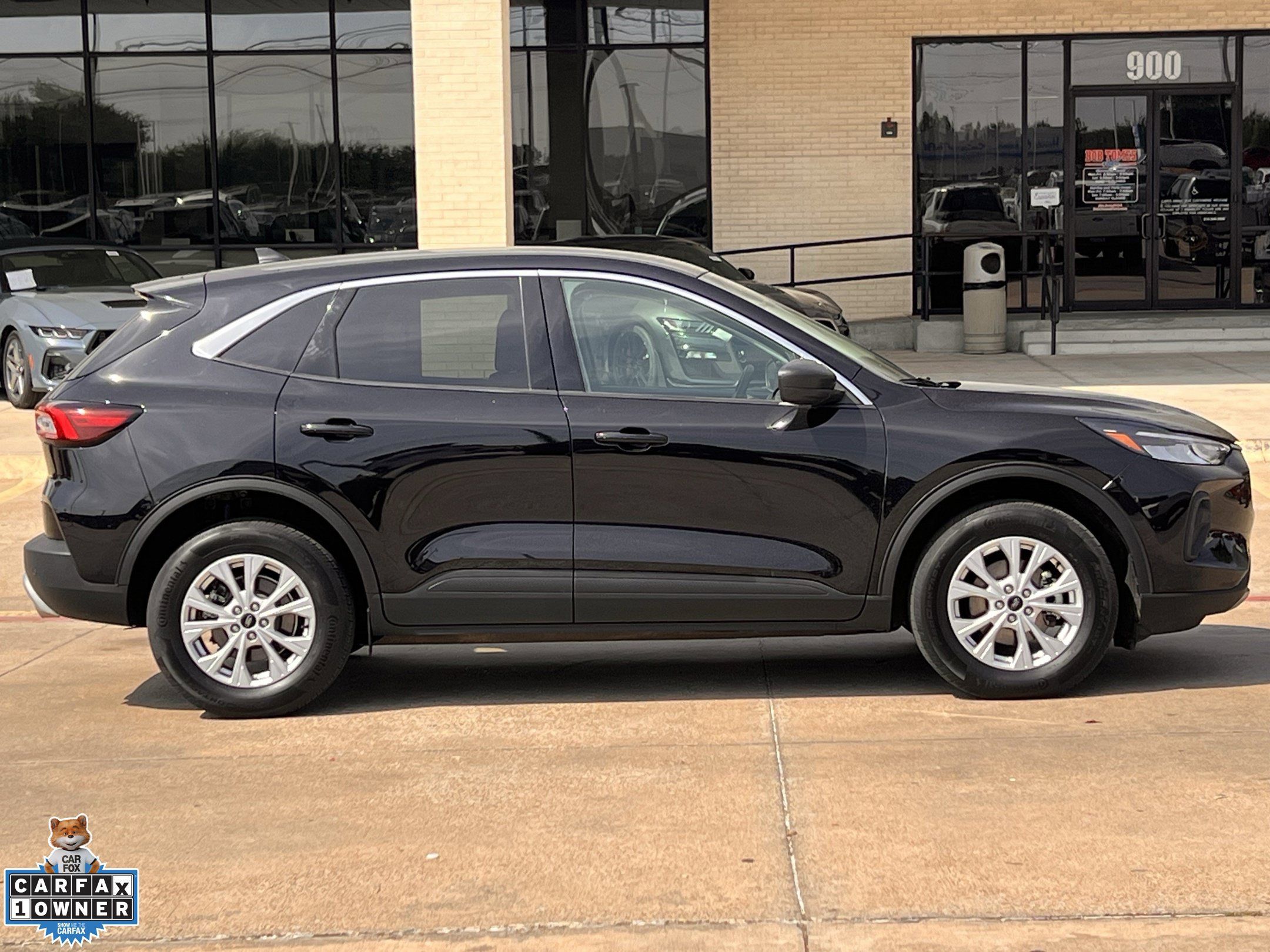 Used 2023 Ford Escape Active AWD/4WD image 9