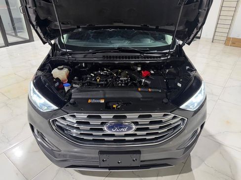 Used 2019 Ford Edge SEL w/ Equipment Group 201A FWD image 4