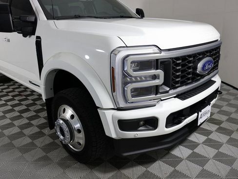 Used 2025 Ford F450 Platinum image 45