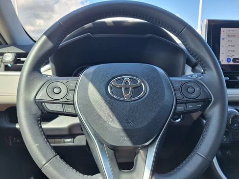 Used 2024 Toyota RAV4 XLE Premium FWD image 15