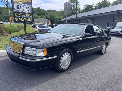 Used 1998 Cadillac De Ville FWD image 2