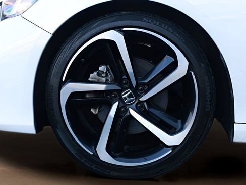 Used 2021 Honda Accord Sport image 45
