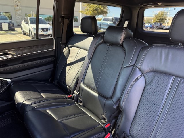 Used 2022 Jeep Wagoneer Series II RWD image 27
