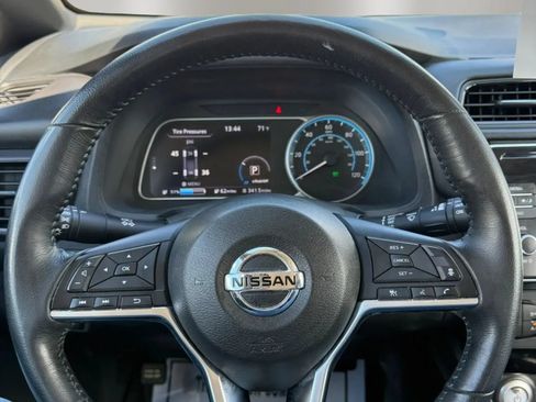 Used 2018 Nissan Leaf SV FWD image 16