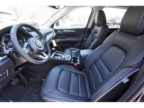 New 2025 MAZDA CX-5 AWD 2.5 S w/ Preferred Package image 11