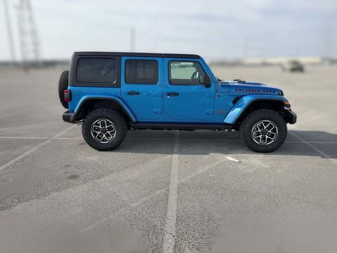 New 2025 Jeep Wrangler Unlimited Rubicon image 14