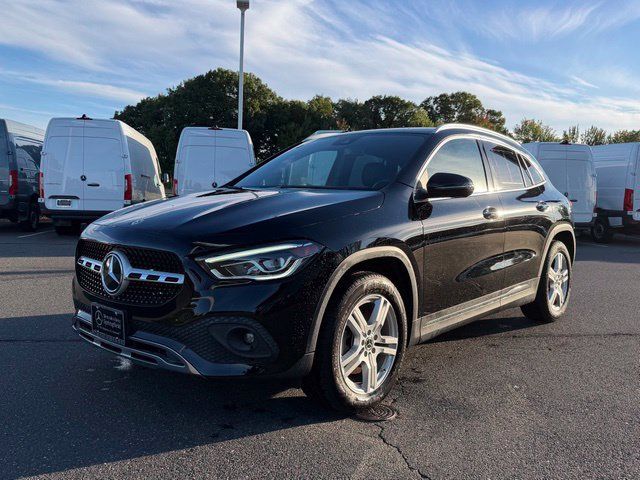Used 2022 Mercedes-Benz GLA 250 4MATIC image 3