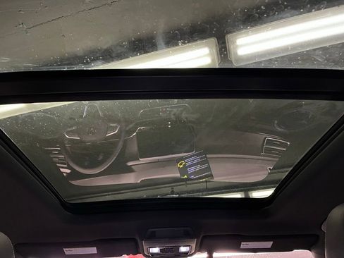 New 2026 Volkswagen Atlas Cross Sport SEL R-Line image 10