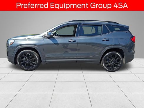 Used 2021 GMC Terrain SLT w/ Infotainment Package II AWD/4WD image 7