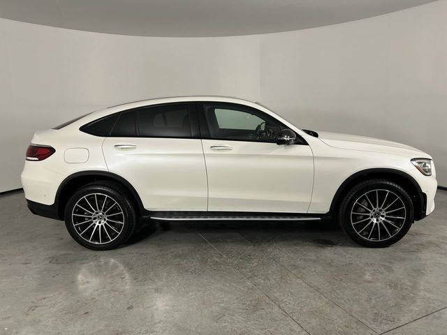 Used 2023 Mercedes-Benz GLC 300 4MATIC Coupe image 9